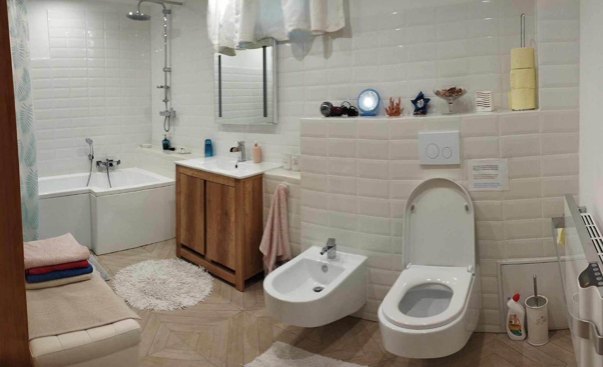 B&B Family Basement Apartment, Breakfast, Free Parking, 5Km From Tulln Chorherrn 외부 사진