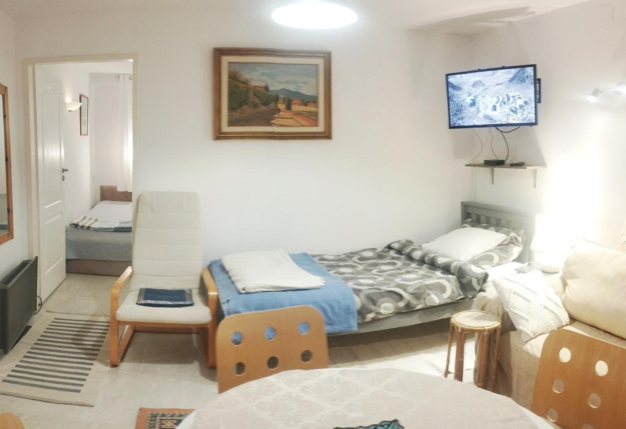 B&B Family Basement Apartment, Breakfast, Free Parking, 5Km From Tulln Chorherrn 외부 사진